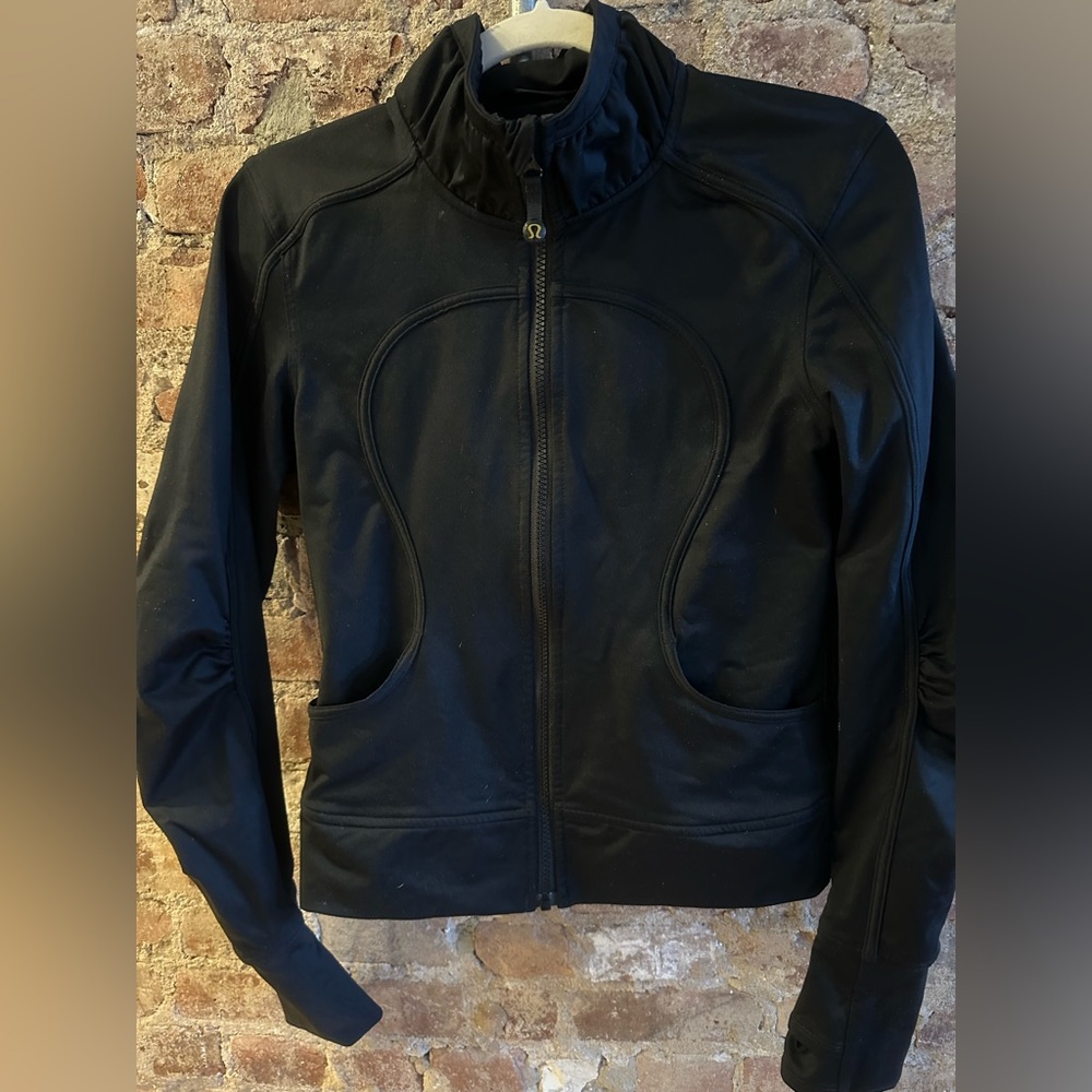 Lululemon jacket